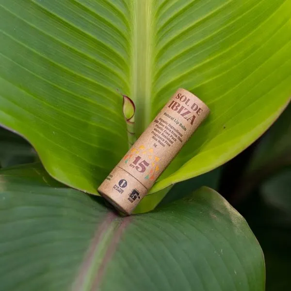 Sunscreen lipbalm SPF15